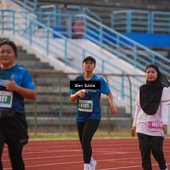 Runner Photo 4700974