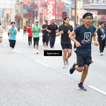 Runner Photo 4700975
