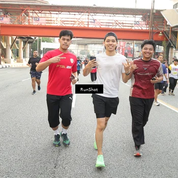 Runner Photo 4700987