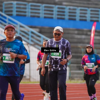 Runner Photo 4700998