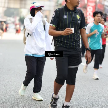 Runner Photo 4700999