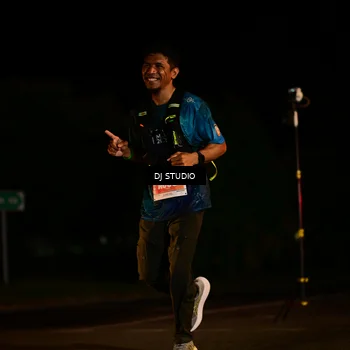 Runner Photo 4701003