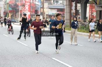 Runner Photo 4701024