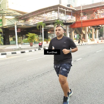 Runner Photo 4701079