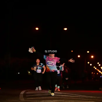 Runner Photo 4701095