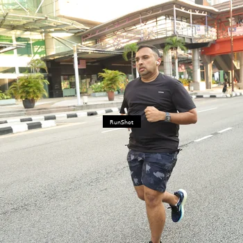 Runner Photo 4701104