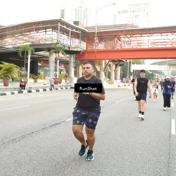 Runner Photo 4701105