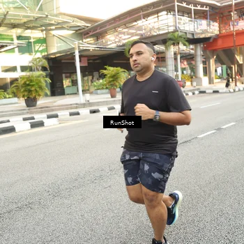 Runner Photo 4701156