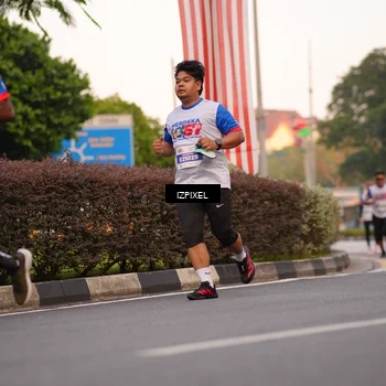 Runner Photo 4701159