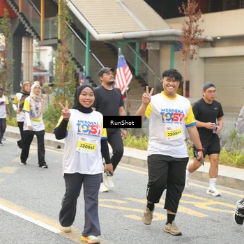 Runner Photo 4701191