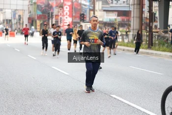 Runner Photo 4701197