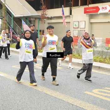 Runner Photo 4701261