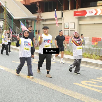 Runner Photo 4701267