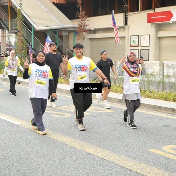 Runner Photo 4701295
