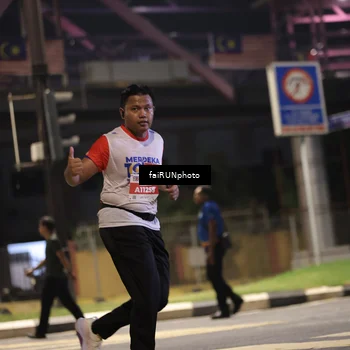 Runner Photo 4701322