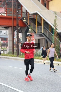 Runner Photo 4701349