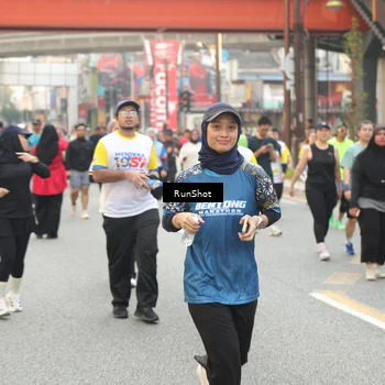 Runner Photo 4701357