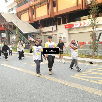 Runner Photo 4701362