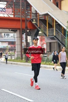 Runner Photo 4701363
