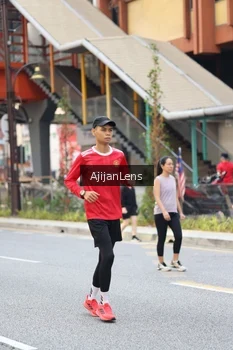 Runner Photo 4701366