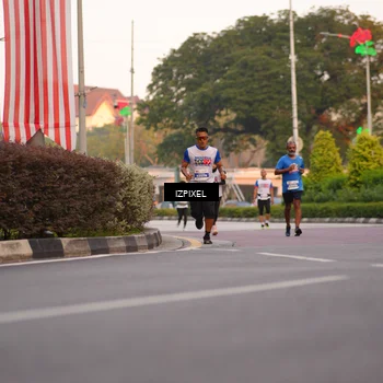 Runner Photo 4701367