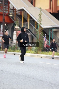 Runner Photo 4701374