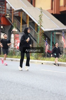 Runner Photo 4701385