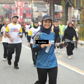 Runner Photo 4701397