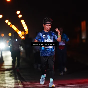 Runner Photo 4701399