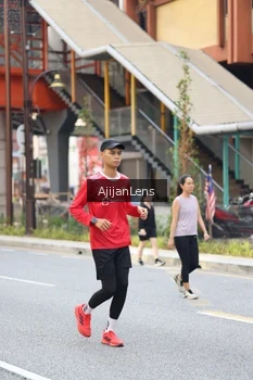 Runner Photo 4701420
