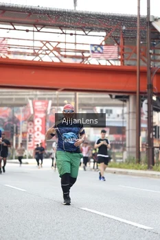 Runner Photo 4701545