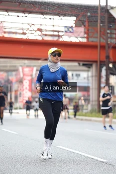 Runner Photo 4701566