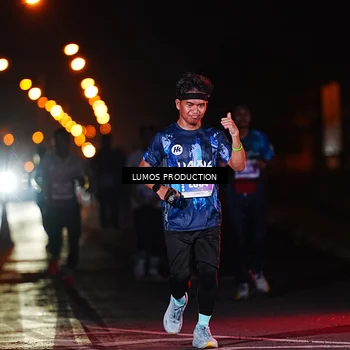 Runner Photo 4701610