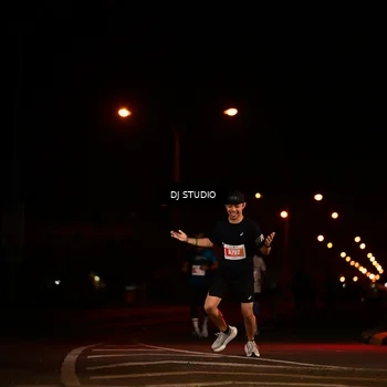 Runner Photo 4701624