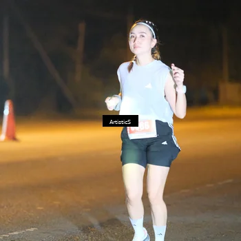 Runner Photo 4701656