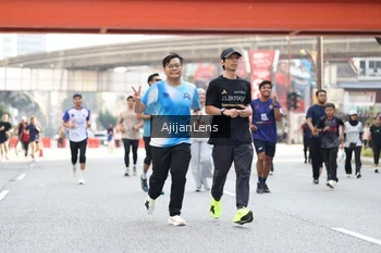 Runner Photo 4701658