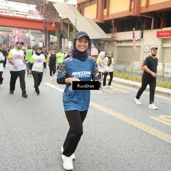 Runner Photo 4701668