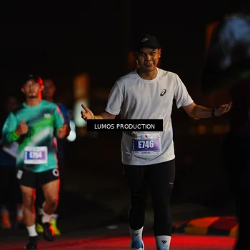 Runner Photo 4701689