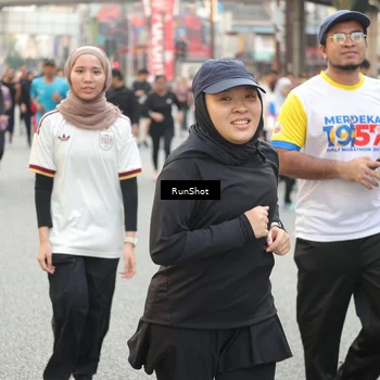 Runner Photo 4701693
