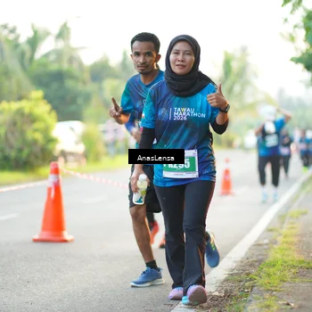 Runner Photo 4701703