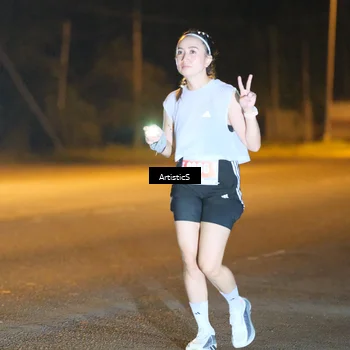 Runner Photo 4701707