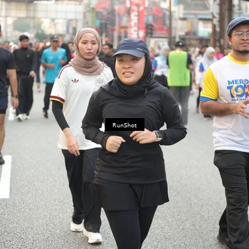 Runner Photo 4701716