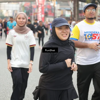 Runner Photo 4701730