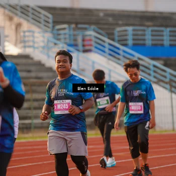 Runner Photo 4701743
