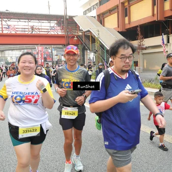 Runner Photo 4701798