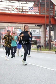 Runner Photo 4701846