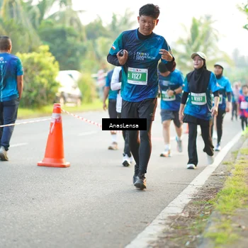 Runner Photo 4701851