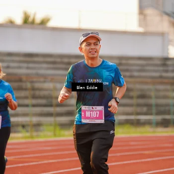 Runner Photo 4701899