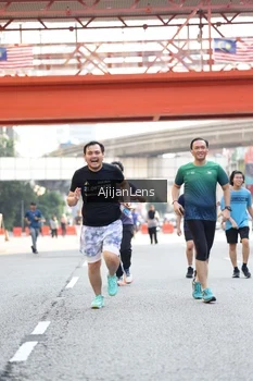Runner Photo 4701926