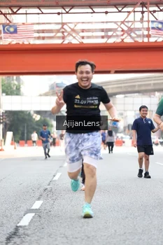 Runner Photo 4701976
